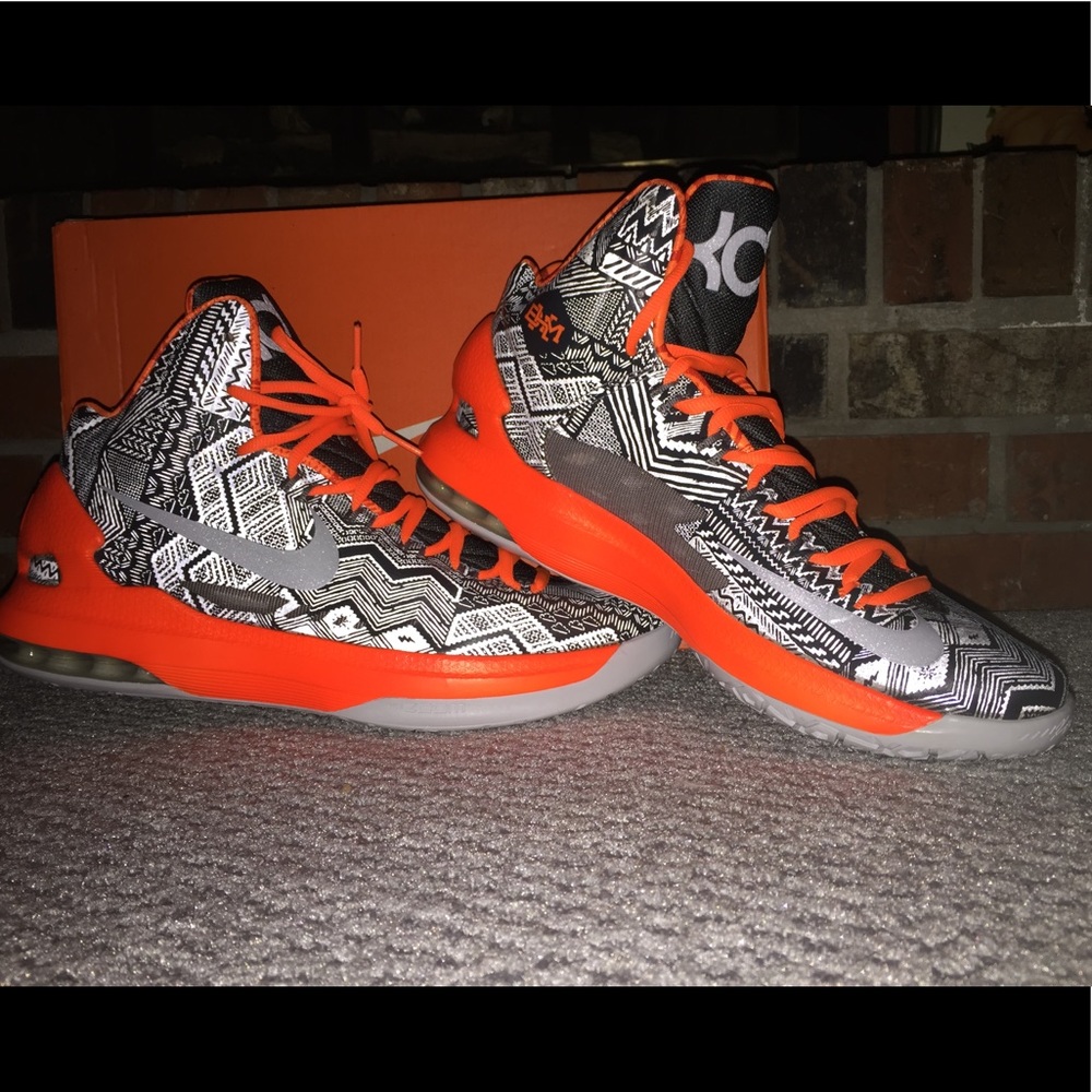 Nike KD V “BHM”